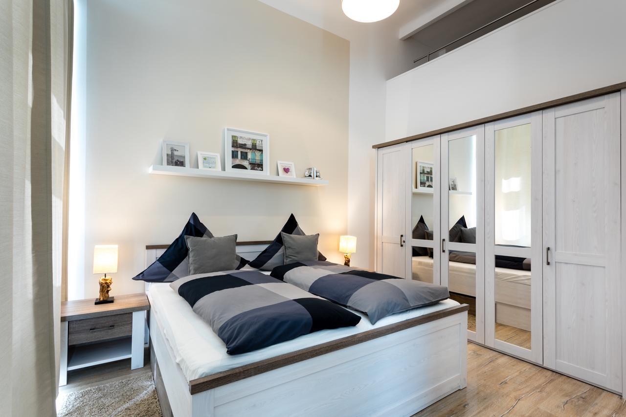 The Goethe Loft, 2 Bedroom Up To 5 People 베를린 외부 사진